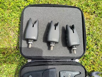 Flajzar q9 RGB - 3