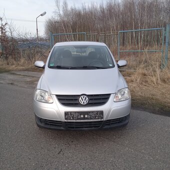Volkswagen Fox 1.2i 47kw r.v.04/2006 dovoz SRN. - 3