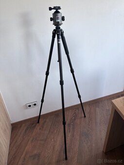Benro karbonový tripod se stavivovou hlavou KB3 - 3