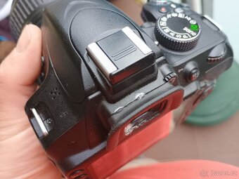 Nikon D3200 + objektiv 18–55 mm,SIGMA MF 60–200mm f/4–5.6 II - 3