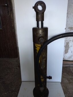 HYDRAULICKA PISTNICE - 3