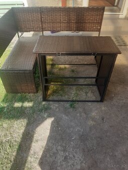 Ratanový stůl a lavici. - 3