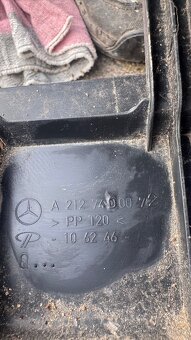 Madlo kufru Mercedes w212 kombi - 3