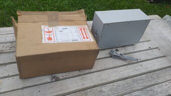 Retro Tesla radio - 3
