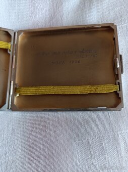 Prodám stříbrné pouzdro na cigarety z 50-tých let - 3