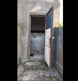 Pozemek s vodojemem (sklepem, protiatomovým krytem) - 3