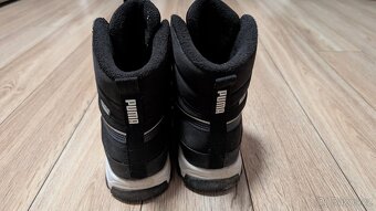 Prodám dětské zimní boty Puma vel. 39 - 3