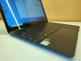 Asus ZenBook UX390U - 3