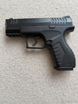 Vzduch. pistole Umarex XBG včetně broků a CO2 - 3