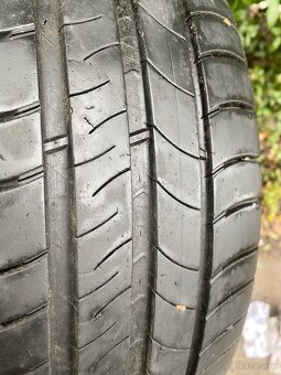 205/60 R16 96H Michelin 3x5mm dot1017 Letní - 3