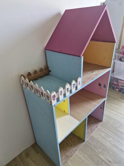 DOMEČEK PRO PANENKY - 3