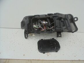 AUDI A6 4F2 / 4F5 - LEVÉ světlo D3S ,H7 LED - 3
