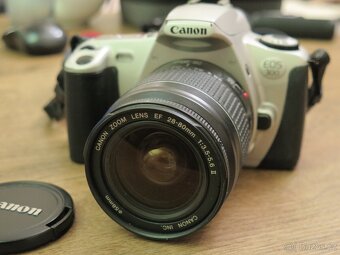 Canon EOS 300 + 28-80 mm II + grip - 3