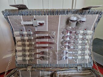 Prodám piknikový koš pro 4 osoby - nový - 3