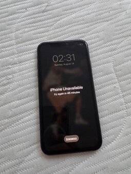 Iphone 11 blokovaný - 3