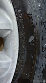 Bridgestone Turanza ER30 235/60/17 - 3