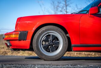 Porsche 911 1984 Targa BEZ KOROZE - 3