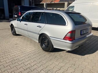 Mercedes-Benz C220 CDI W202 kombi SUPER STAV - 3