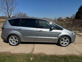 Ford S-max 2.0tdci 100kw 7místné,2009,tažné zařizeni,najeto - 3