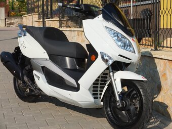 Aeon ELITE 400i MaxiSkutr--Top Stav a Top km 1500km - 3