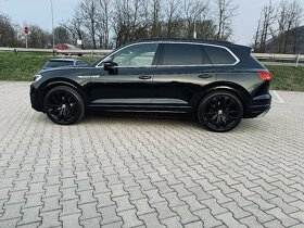Touareg 3,0Tdi R-LINE - 3