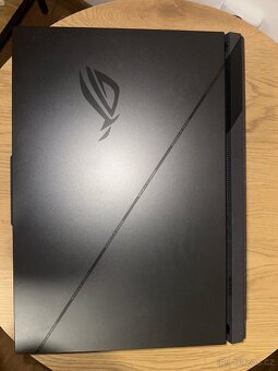 Asus Rog Strix G18 - 3
