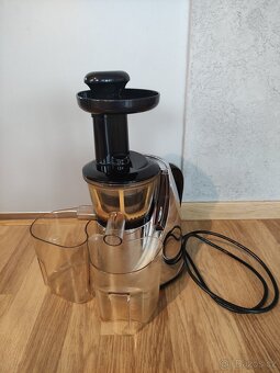 Nízkootáčkový šnekový ODŠŤAVŇOVAČ HUROM - 3