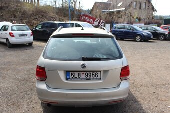 Volkswagen Golf - 3