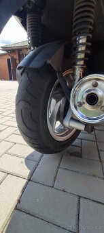 Prodám skútr SYM 125i Rok 2015 - 3