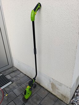 Aku nůžky na trávu a keře Fieldmann FZN 4102 - 3