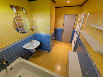 Pronájem bytu 3+1/L (82m2),+garáž,sklep,zahrada, Liblice - 3