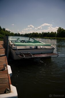 motorový člun Aquaviva Nouvo 6 osob, 4,2L V6 OMC - 3