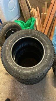 Barum 195/70R15C zimní pneu - 3