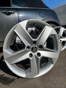 5x112 R17 DORADO - 3