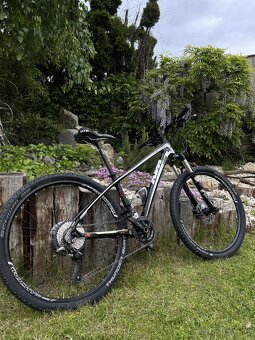 KTM Carbonové horské kolo - 3