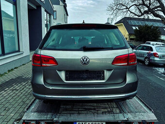 Vůz na náhradní díly VW Passat B7 kombi 2015 CFFB NFU LC8Y - 3