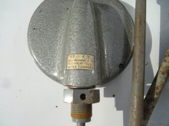 Teploměry 0 - 200 stupňů C . - 3
