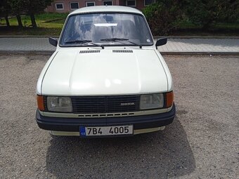 Škoda 105 - 3