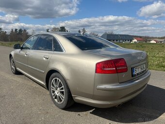 Audi A8 3,0 TDI 1. Majitel - 3
