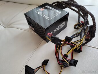 Enermax Pro 82+ 425W - 3
