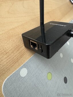 Prodam router DLink DIR-84 + extender Comfast WR302S - - 3