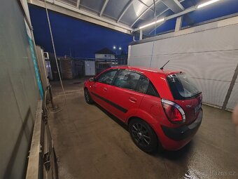 Kia 1,5 CRDI 2006 - 3