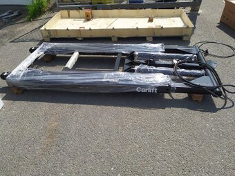 Mobilní nůžkový zvedák CARLIFT CL2700 2,7T - 3