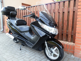 Suzuki burgman An 400 k5 - 3