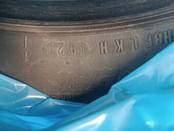 Pneu nexen 225/45 R17 - 3