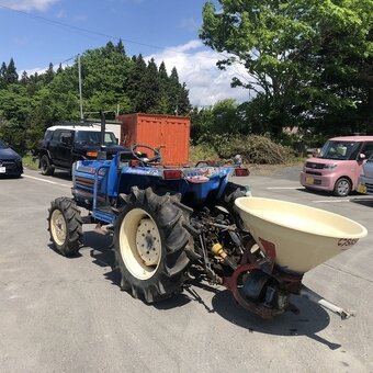 Malotraktor Iseki - 3