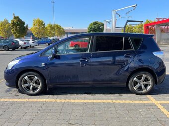 Toyota Verso 2.2 D-CAT 2011 - 3
