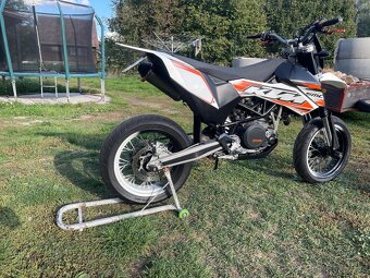 KTM SMC 690 - 3