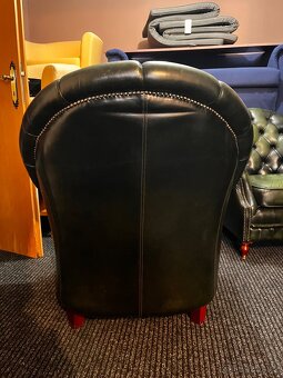 Kožené křeslo v anglickém stylu - 3