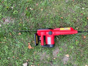 Elektrická pila Hecht 2035 - 3